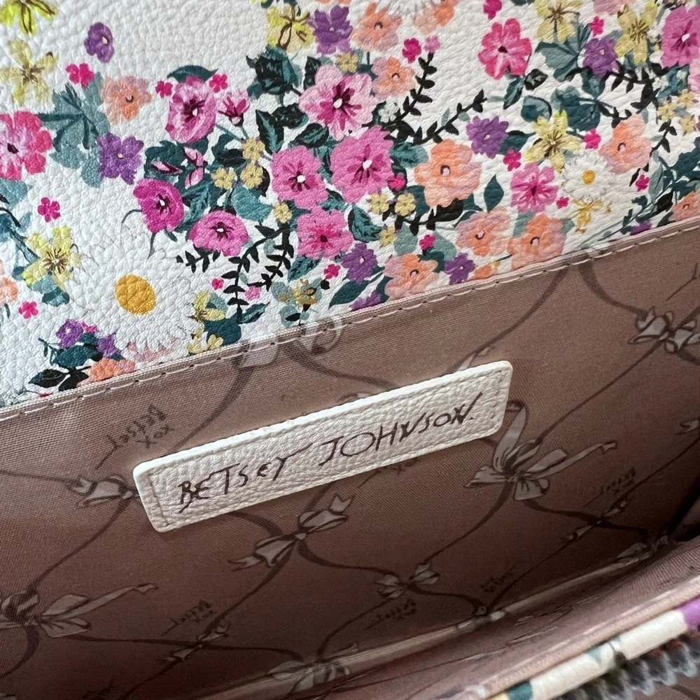 Betsey Johnson Floral Crossbody Bag.